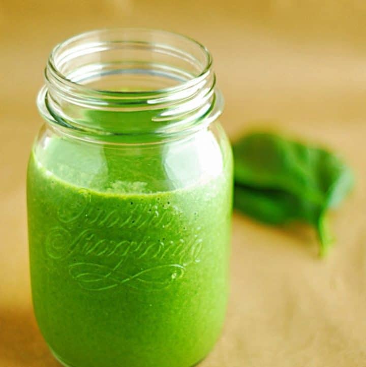 Low Carb Green Smoothie - Quick, easy and fresh smoothie filled with tons of nutrients and protein.