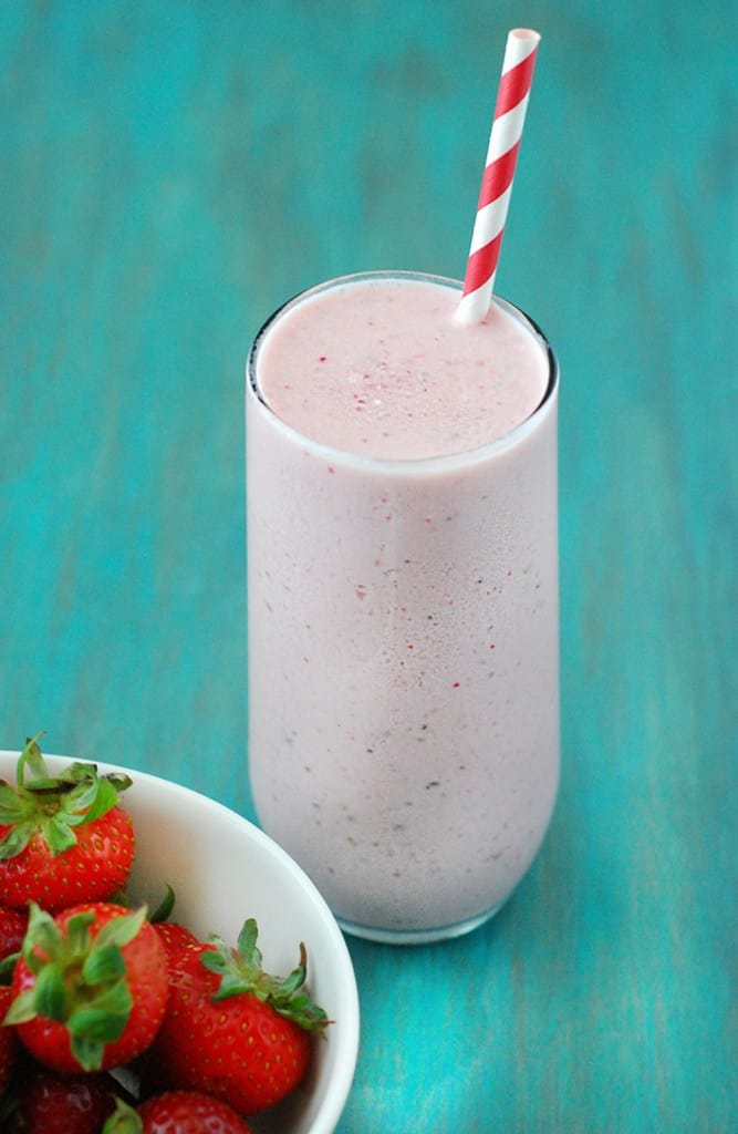 Strawberry Cheesecake Smoothie - A delicious strawberry smoothie you can whip together in just a few minutes!
