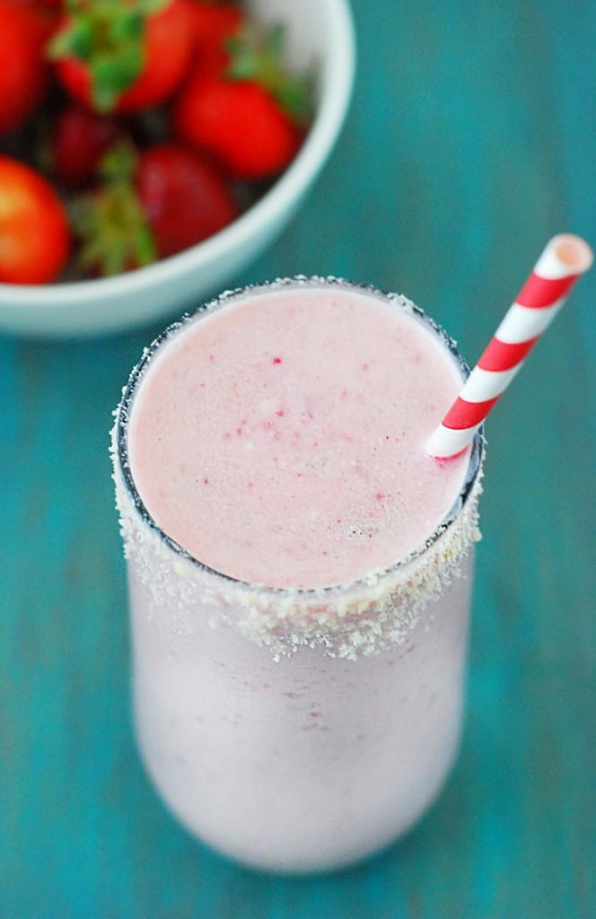 Low Carb Strawberry Cheesecake Smoothie - A high protein smoothie without protein powder and it tastes just as delicious as your favorite strawberry cheesecake!