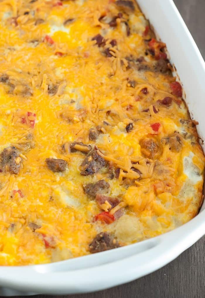 Easy Cheesy Breakfast Casserole -- full of sausage, bacon, eggs, cauliflower, peppers and cheese. It's perfect for the weekend or as a pre-prepped breakfast for the week.