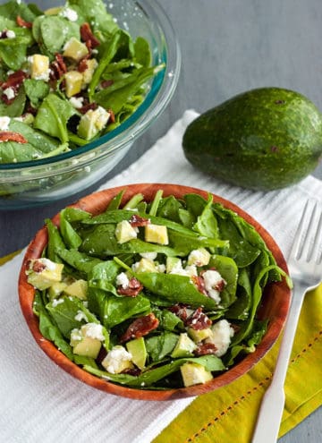Bacon Salad with Avocado and Goat Cheese