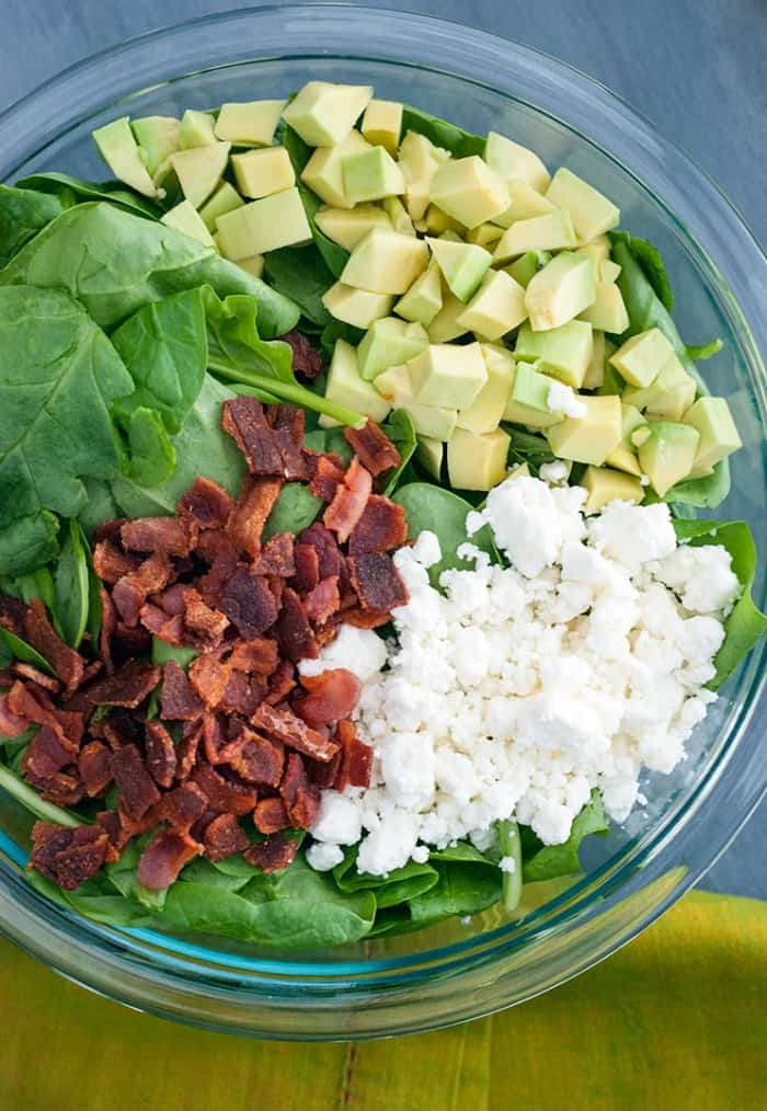 If you're looking for a simple dinner salad that's healthy and filling, this recipe for low carb bacon salad with avocado and cheese is a must make! Packed with protein from the bacon and healthy, unsaturated fats from the avocado, it'll fill you the great taste you deserve and the low carbs that you want.