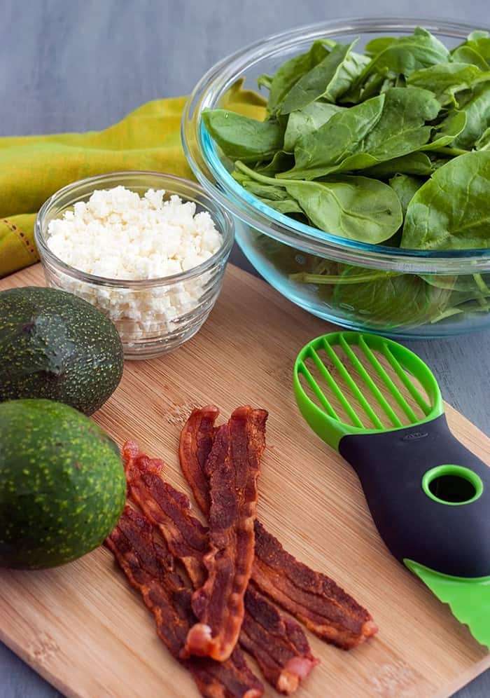If you're looking for a simple dinner salad that's healthy and filling, this recipe for low carb bacon salad with avocado and cheese is a must make! Packed with protein from the bacon and healthy, unsaturated fats from the avocado, it'll fill you the great taste you deserve and the low carbs that you want.
